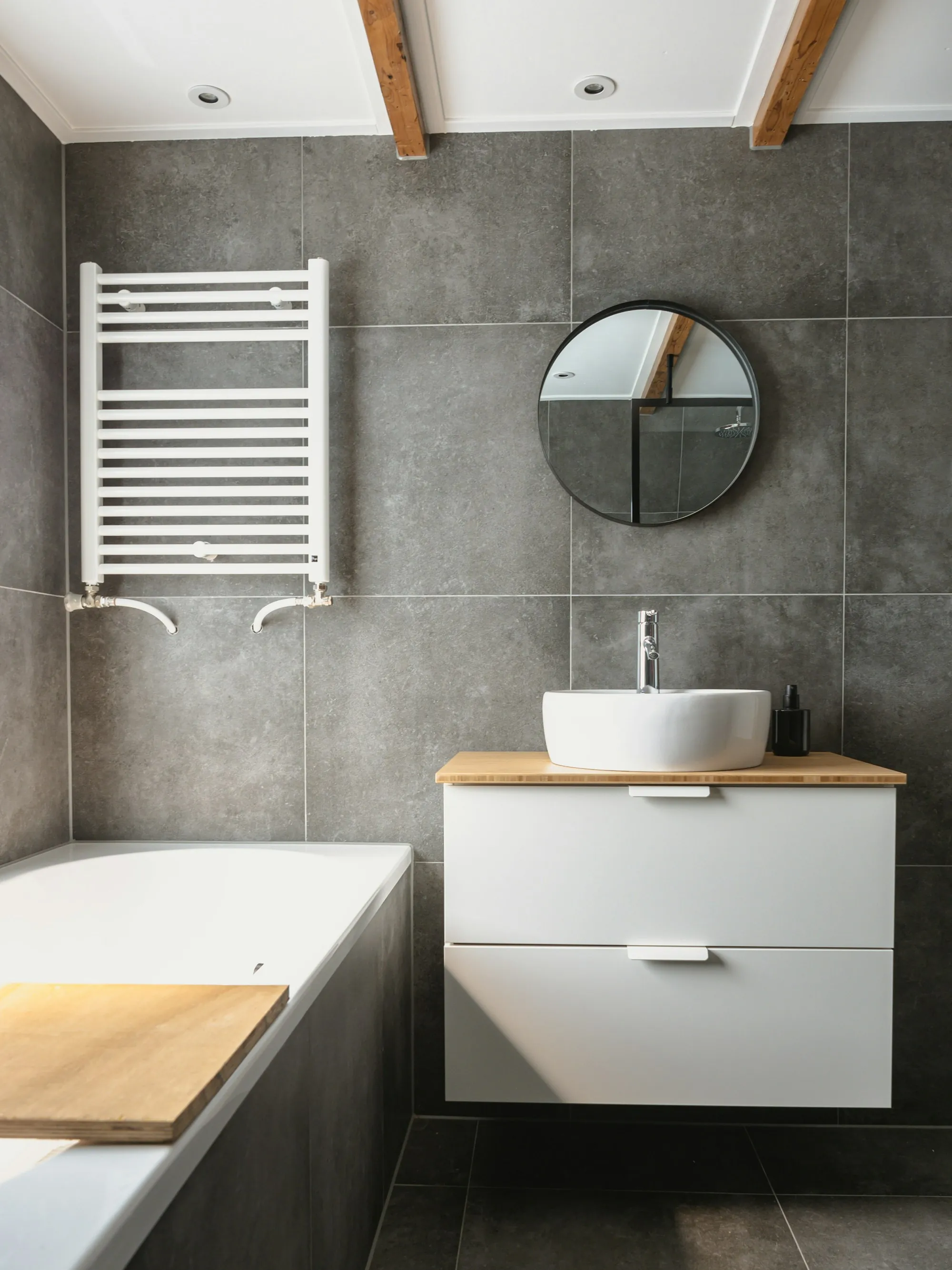 Updated bathroom with new fixtures